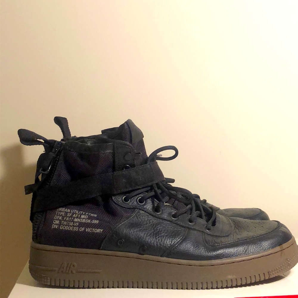 Nike SF Air Force 1 Goddess Of Victory